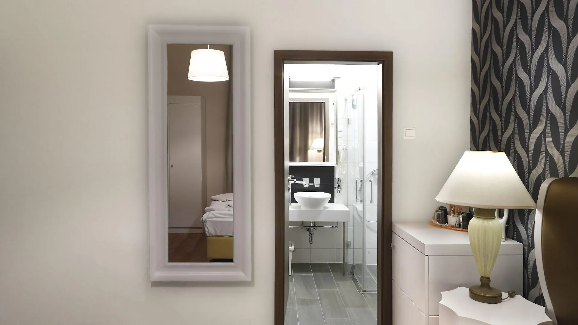 House Octogon Aparthotel Budapest Hungary